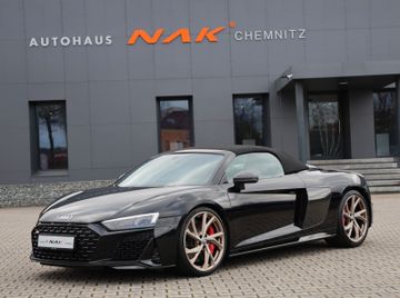 Audi R8 Spyder V10 qua. performance Carbon UVP: 242k€