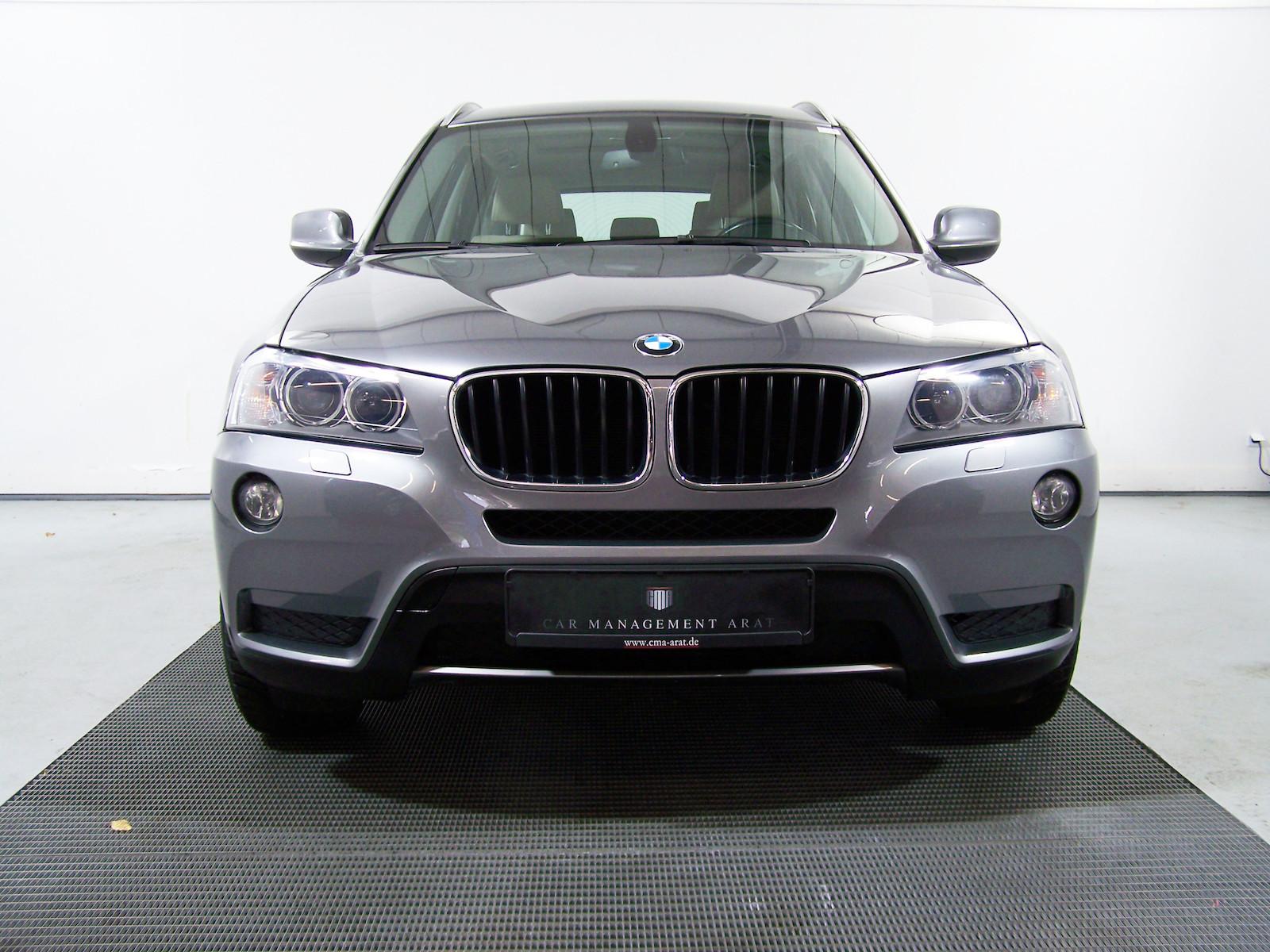 BMW X3 xDrive 20 d AUT PANORAM+BI-XEN+LEDER+ACC+SHZ