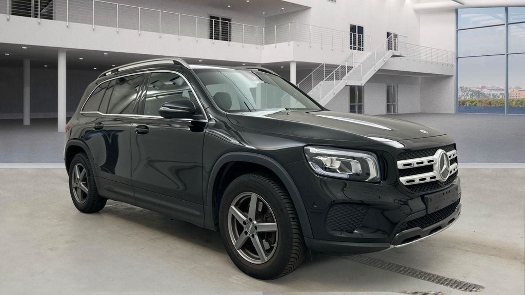 Image of Mercedes-Benz GLB 200