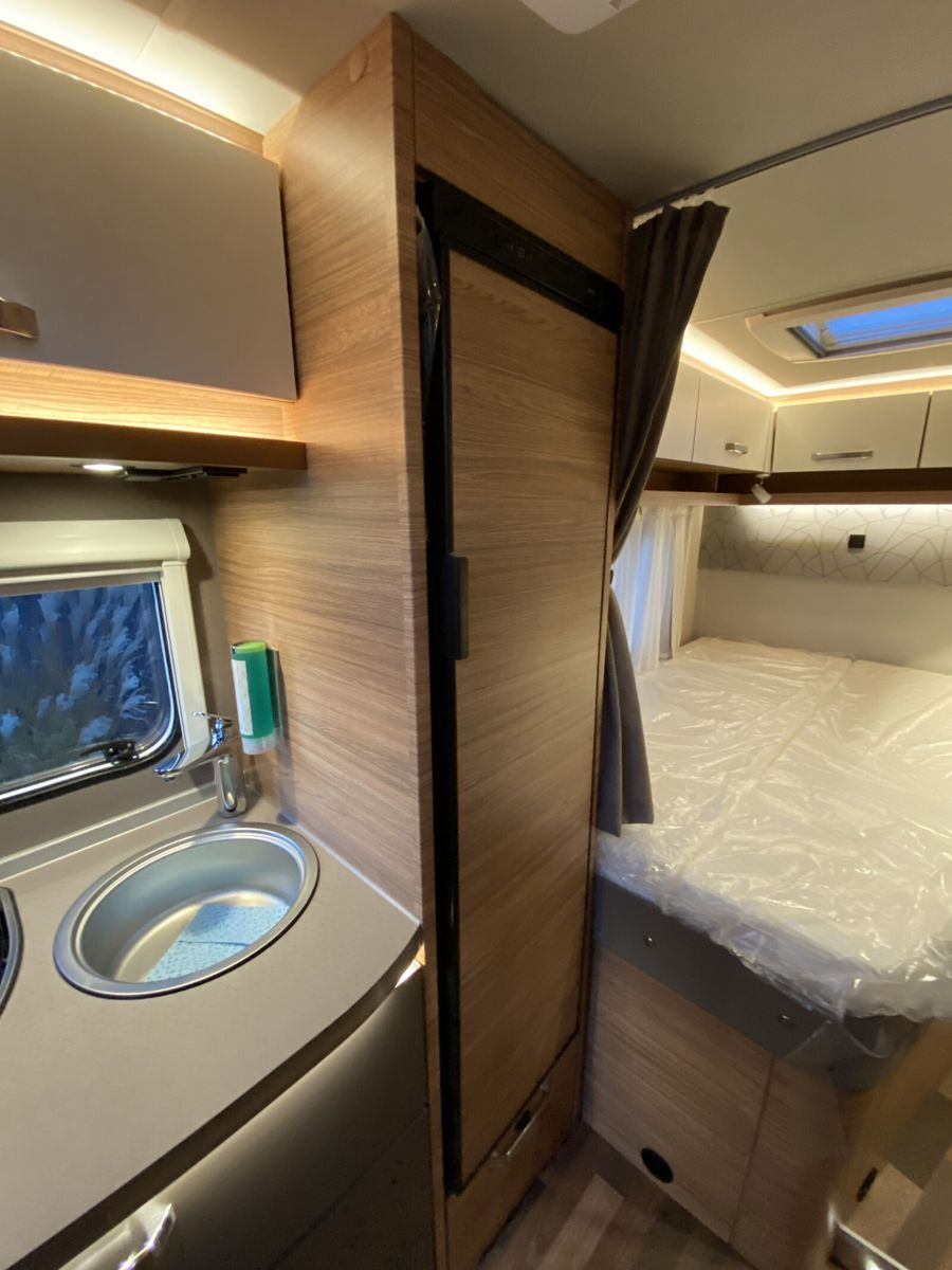 Fahrzeugabbildung Weinsberg CaraCompact EDITION PEPPER 600 MF Automatik