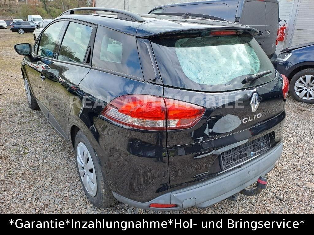 Renault Clio 2015 — rear view