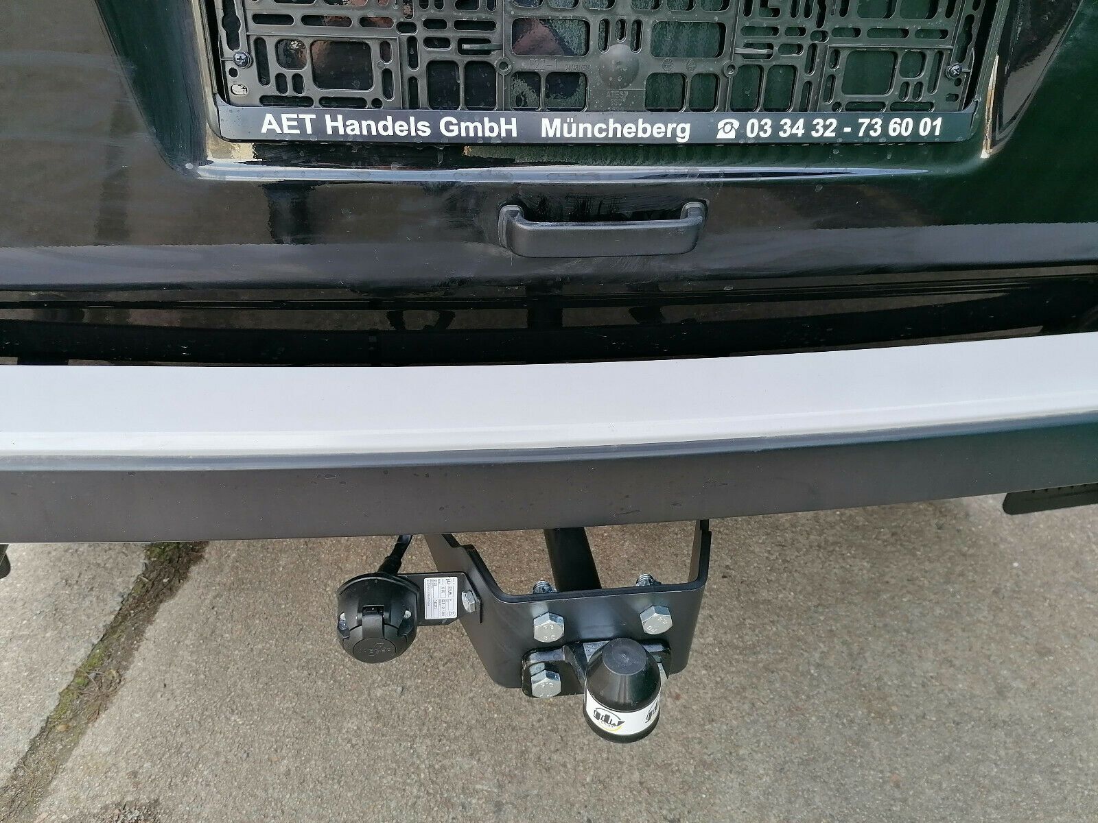 Fahrzeugabbildung Lada NIVA LEGEND "JAGDWAGEN" mit AHK! Große Wildwanne