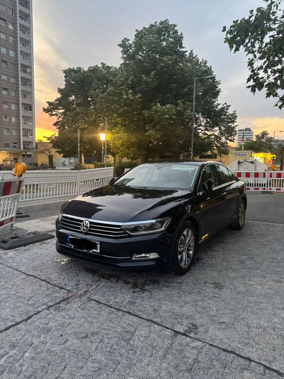Image of Volkswagen Passat