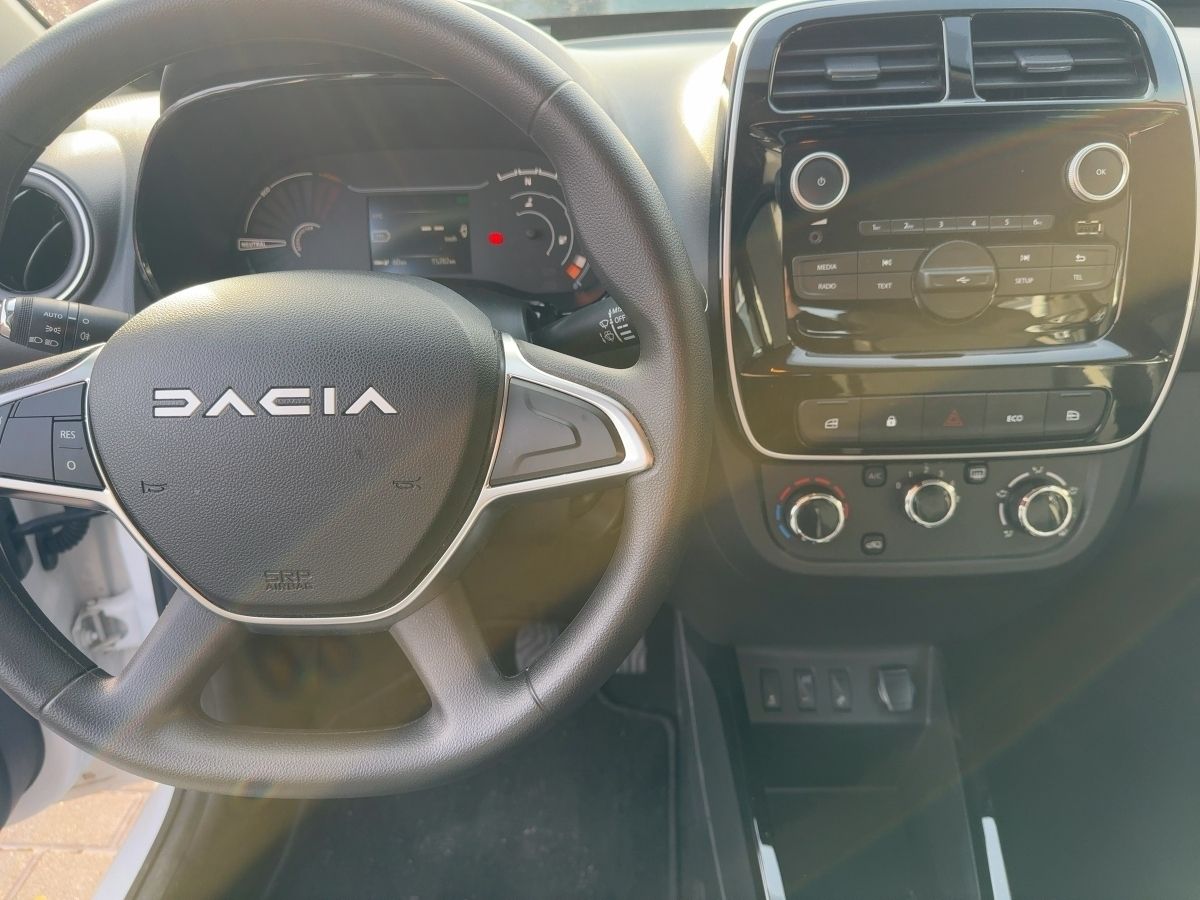 Dacia Spring - Bild 9