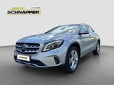 Mercedes-Benz GLA 220 CDI 4Matic, ACC, LED, SHZ, Leder, AHK - Mercedes-Benz GLA 220: Limousine