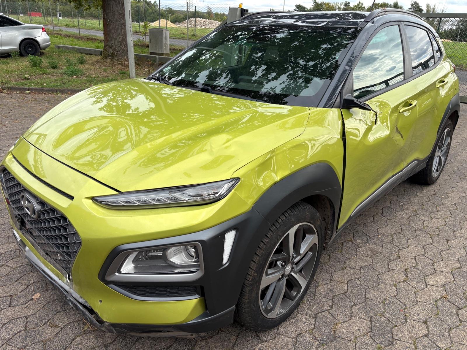 Hyundai KONA 1.6 T-GDI Style DCT 4WD*KAMERA*MOTOR OK*