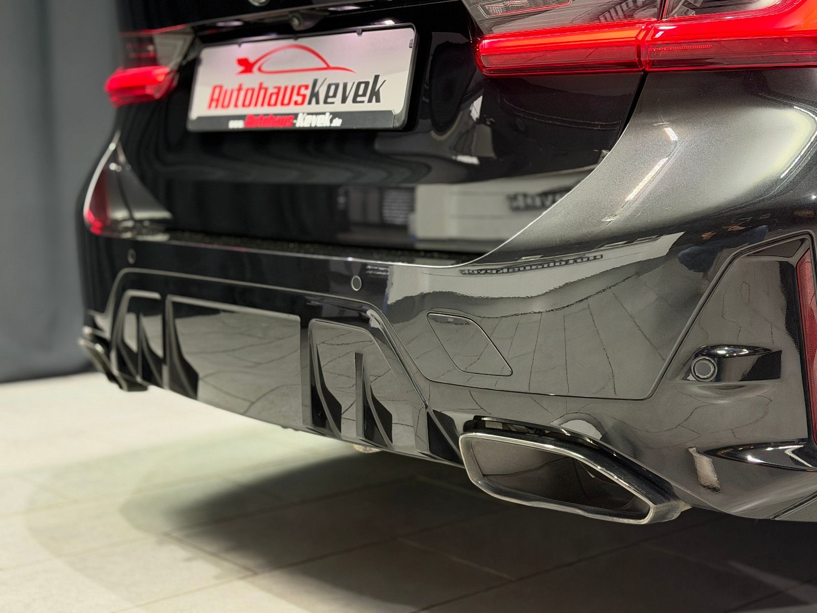 Fahrzeugabbildung BMW M340 i xDrive Touring |FACELIFT|HIFI|AHK|