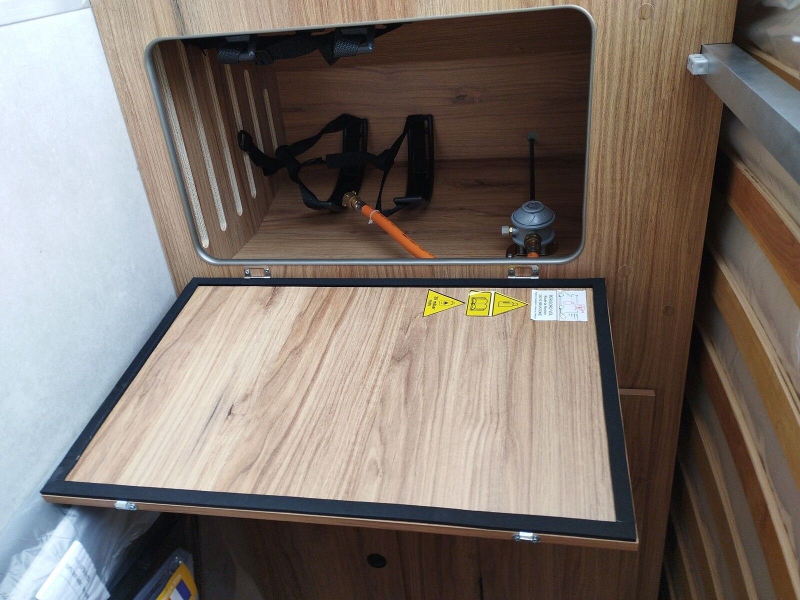 Fahrzeugabbildung Karmann Dexter DE 600 Concept Paket