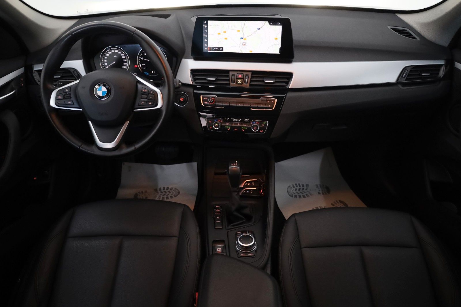 Fahrzeugabbildung BMW X1 xDrive 25e Advantage Leder,Navi,LED,Kamera,SH