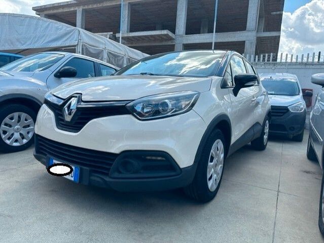 Renault RENAULT CAPTUR 12/2014 118. 000 KM!