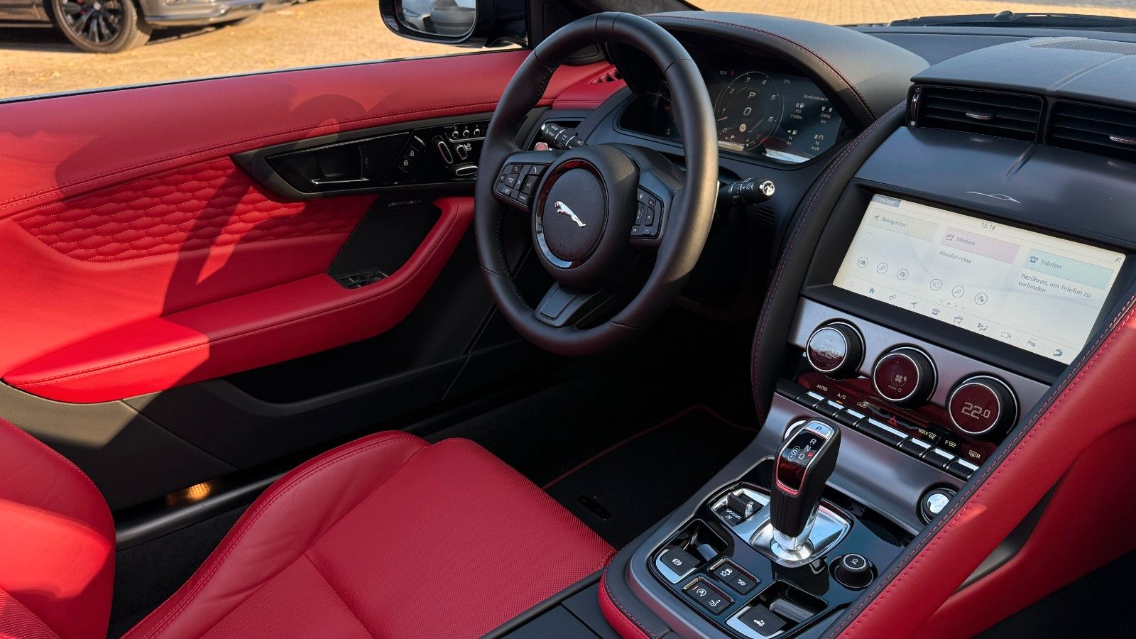 JAGUAR F-Type F-Type P450 AWD R-Dynamic Black Pixel-Led – Ansicht 21