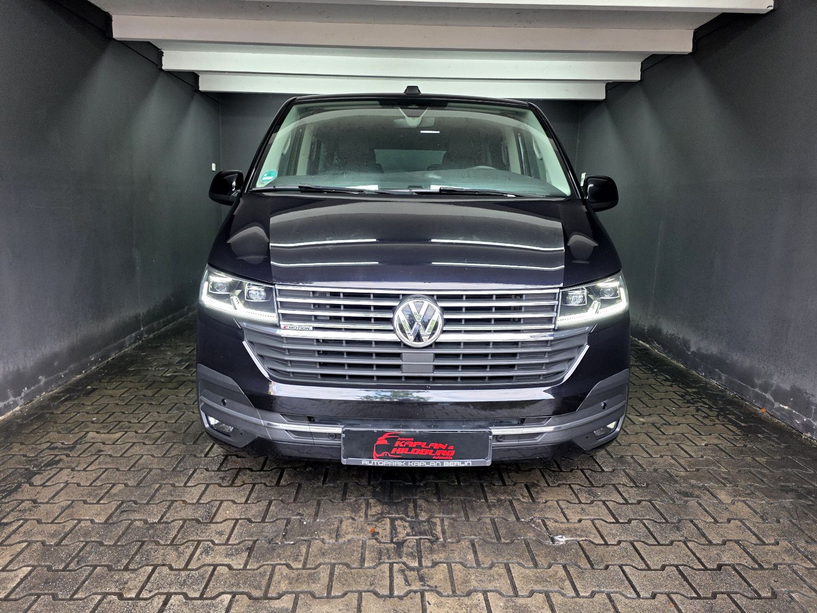 Volkswagen T6.1 MULTIVAN 4MOTION, 6 SITZER, ACC, LED, R-KAM foto 2