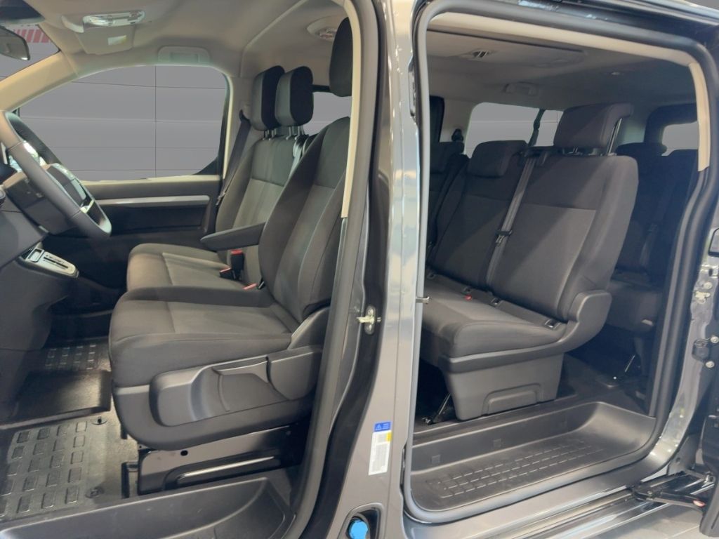 Fahrzeugabbildung Opel Zafira Edition XL, 9 Sitzer, Klima Paket, Driver
