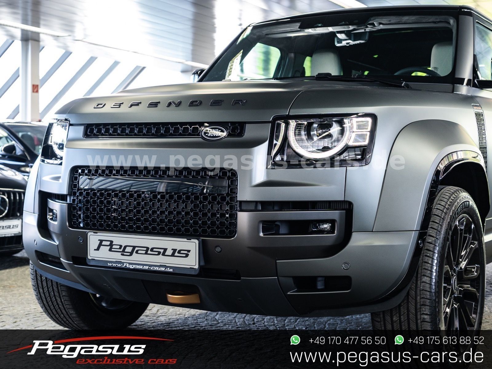 LAND ROVER Defender - 10