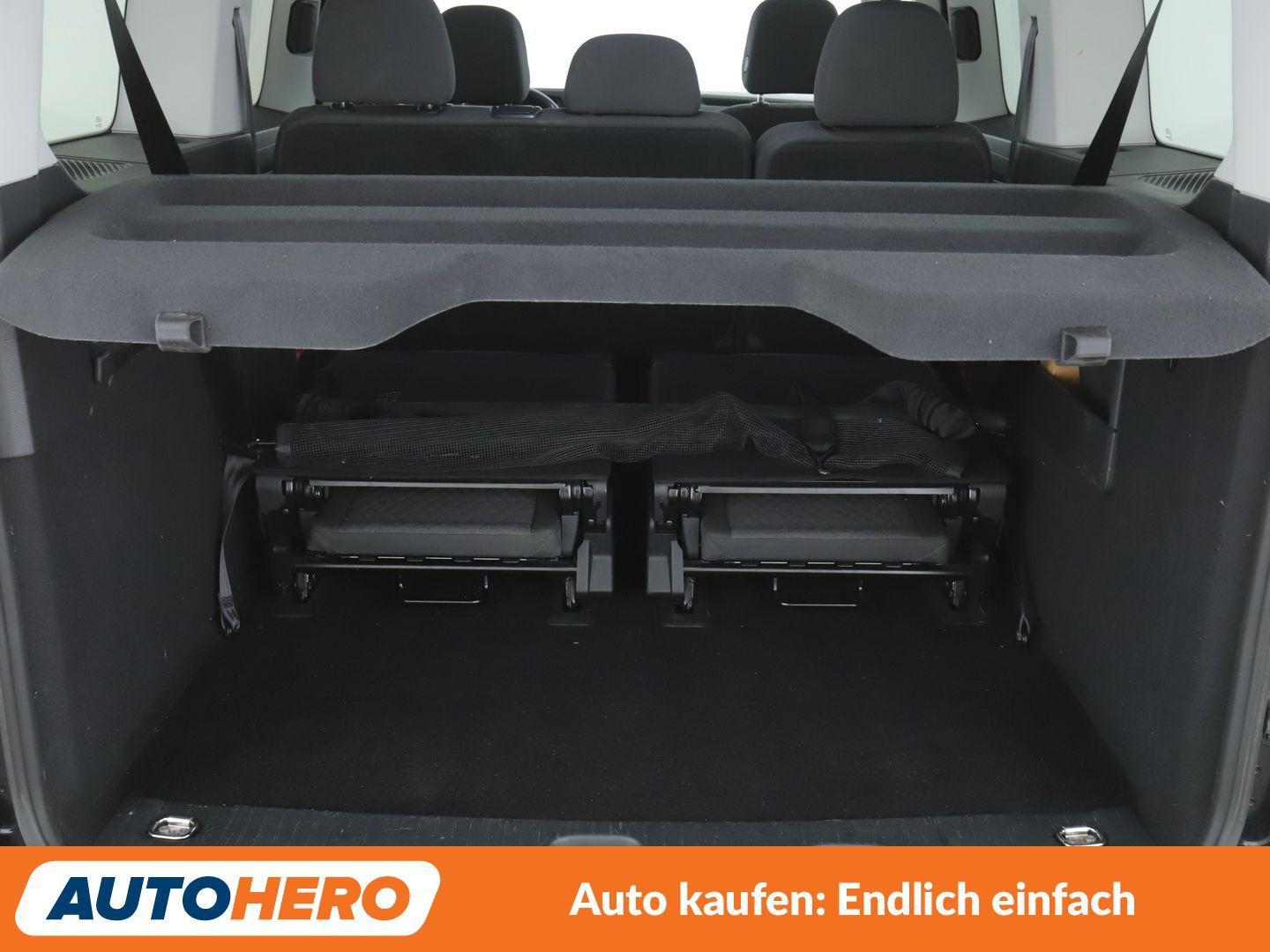 Volkswagen Caddy 1.5 TSI Life Maxi Aut.*7-SITZER*PDC*SHZ*