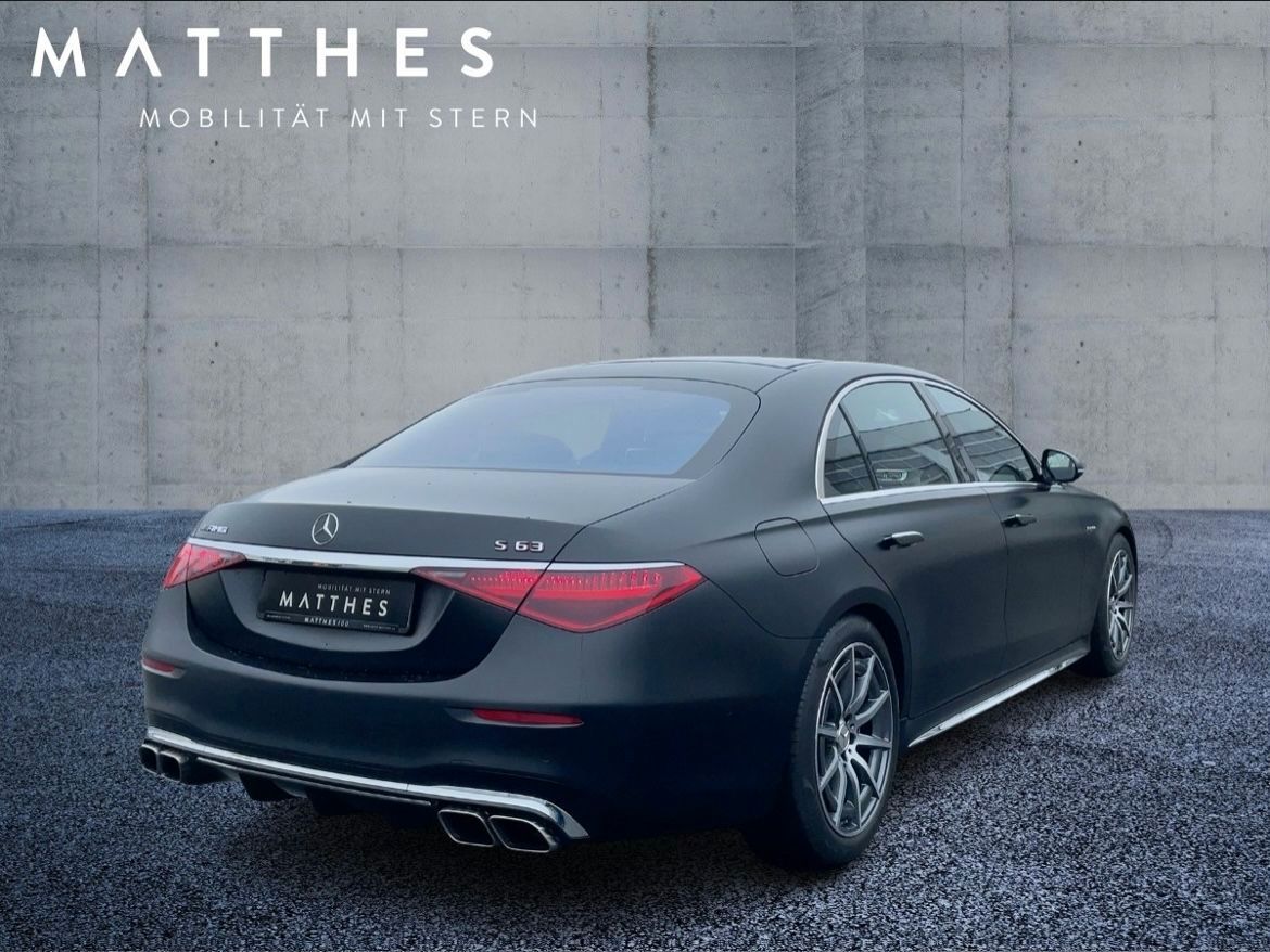 Fahrzeugabbildung Mercedes-Benz S 63 E-Perf. AMG/Fond-Ent./Pano/Burm./Distr./HuD