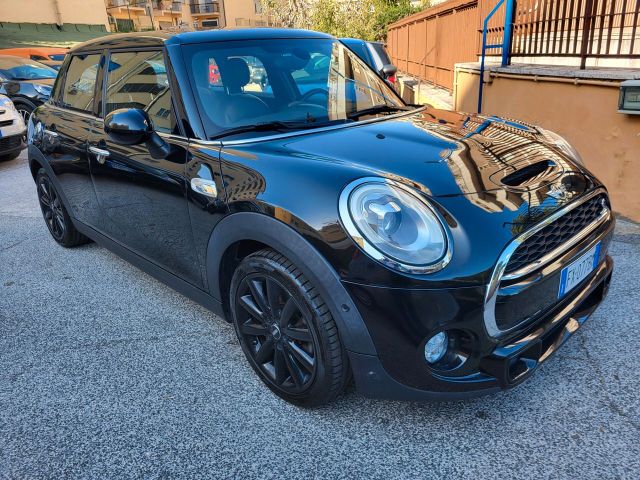 MINI Mini 2.0 Cooper SD Hype 5 porte