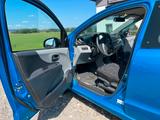 Suzuki Alto Maruti - blaue Suzuki Alto