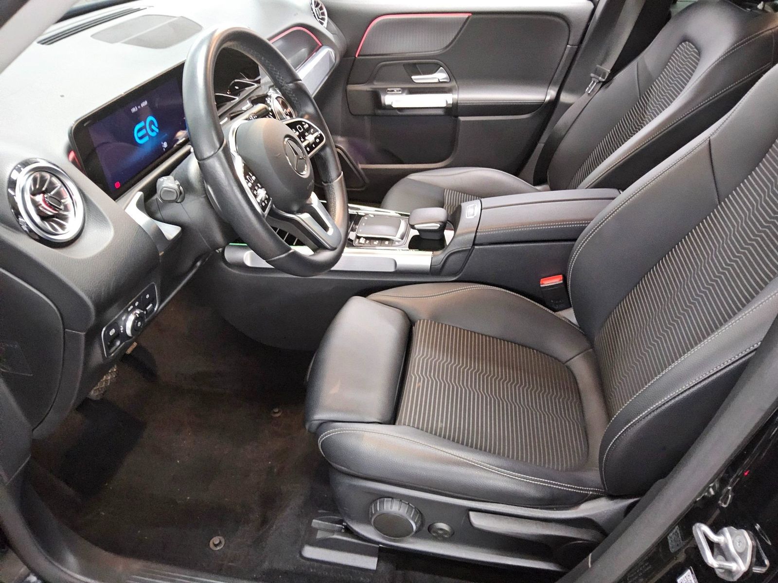 Mercedes-Benz EQB 300 4M Progressive 7-Sitze T-Leder Navi LED foto 9