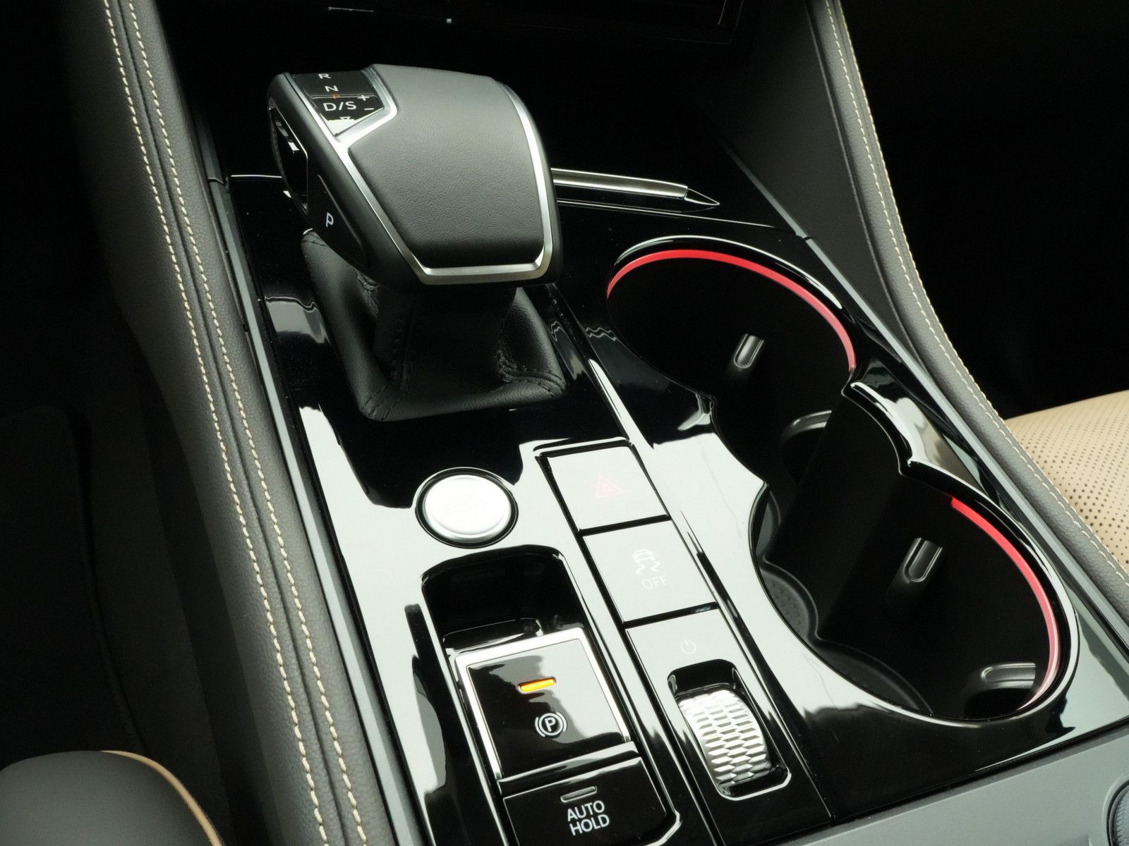 Volkswagen Touareg - Bild 17