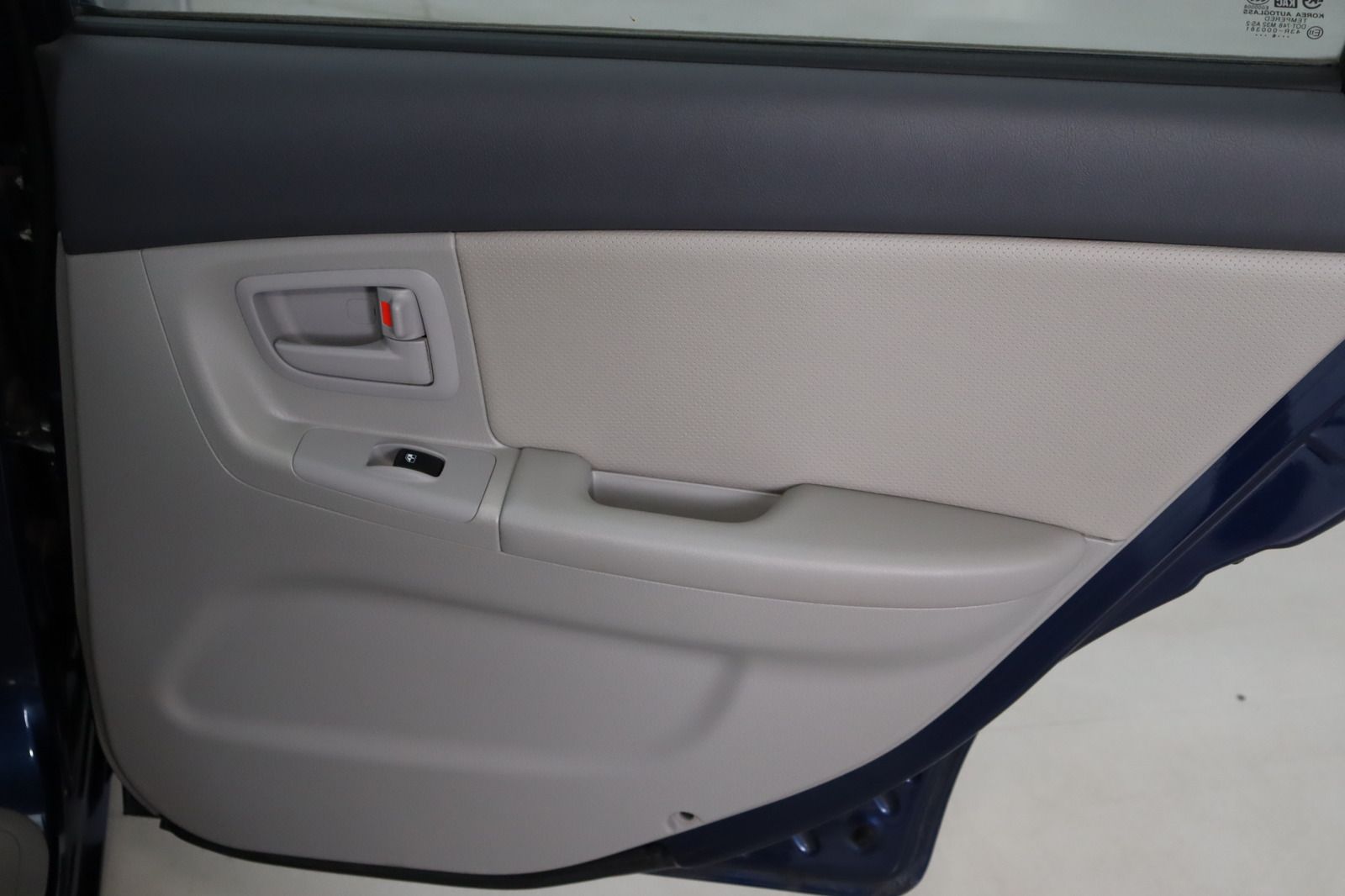 Fahrzeugabbildung Kia Cerato 1.6 LX HU/AU 08.2027 * Klima