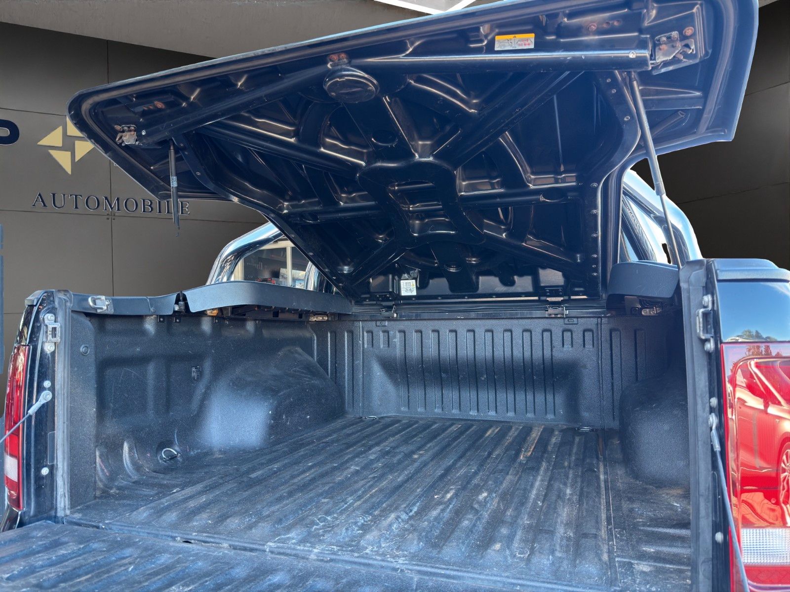 Fahrzeugabbildung Volkswagen Amarok 4Motion *Standheizung*AHK*Kamera*Bi-Xen*