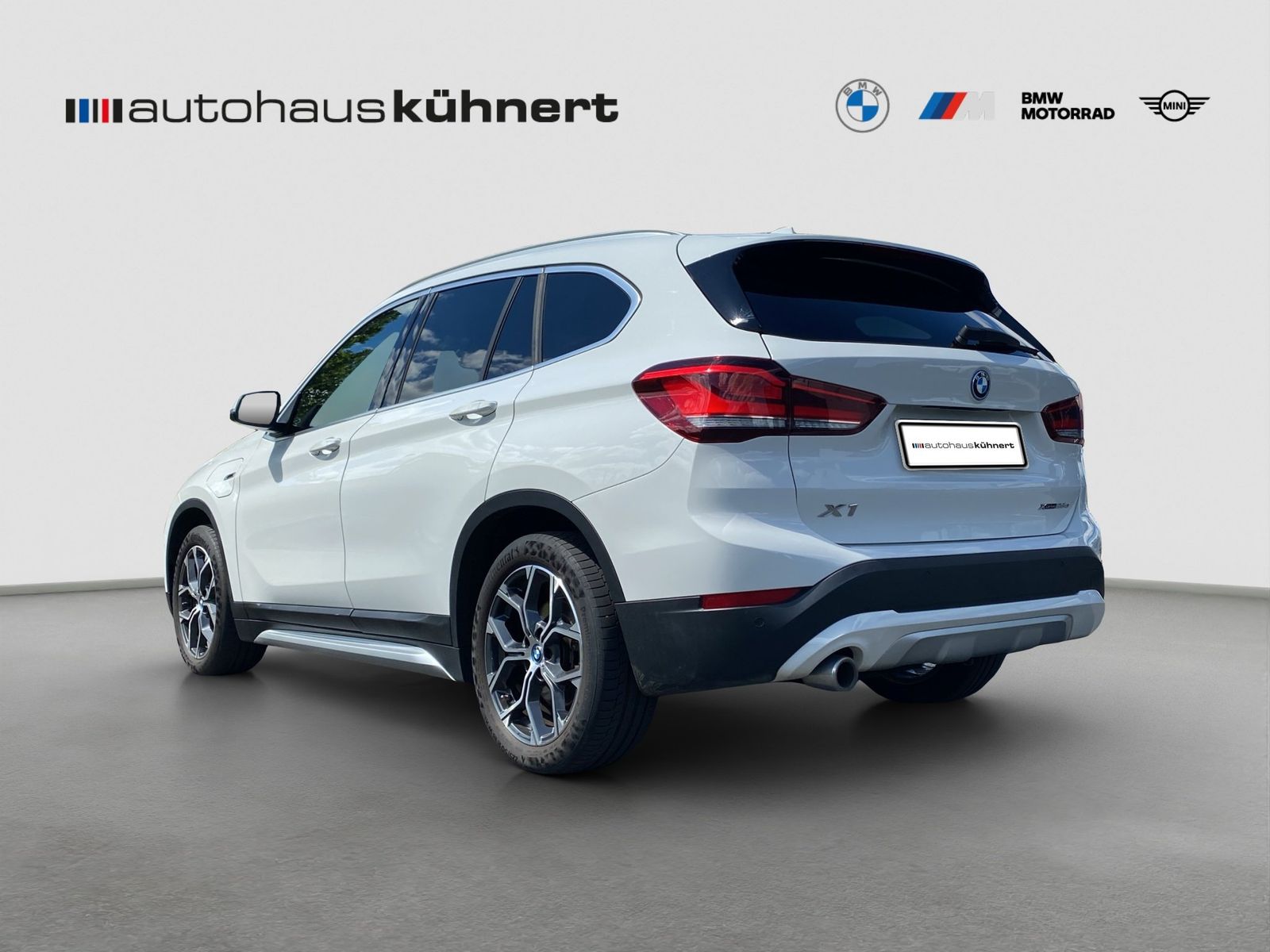 BMW X1 xDrive25e xLine LED SpurAss StHzg AHK Navi foto 5