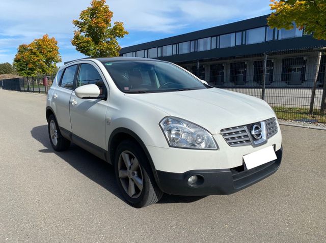 Nissan Qashqai 2.0 dci / Panorama / Klima ...