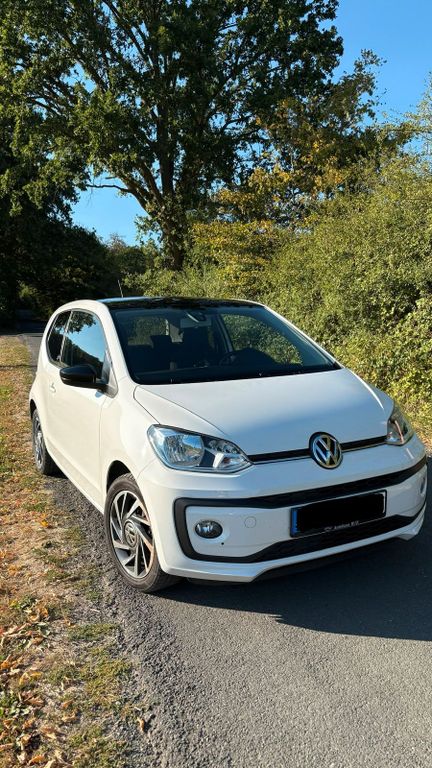 Image of Volkswagen up!