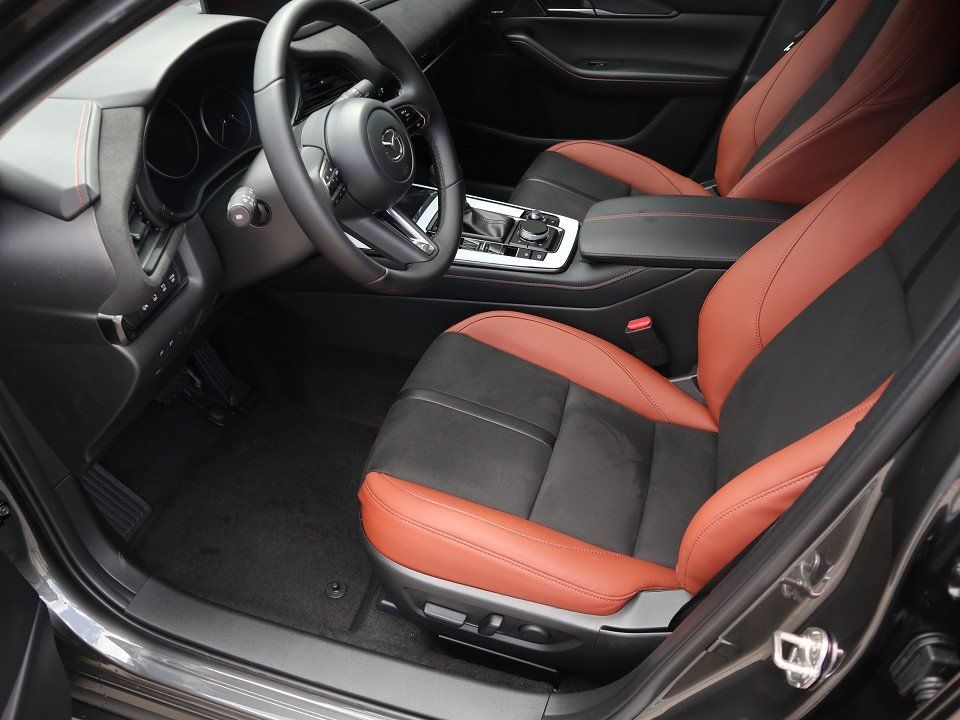 Fahrzeugabbildung Mazda CX-30 2025 M-Hybrid Nagisa G-140 AT *sofort* NAV