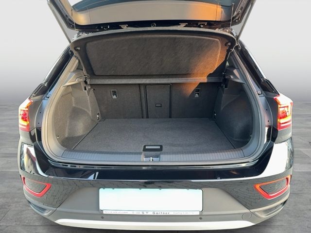 T-Roc MOVE 1.0 TSI NAVI MATRIX APP-CON REAR VIEW