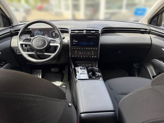Fahrzeugabbildung Hyundai Tucson Trend Hybrid 2WD +NAVI+KLIMA+RFK+PDC+UVM+