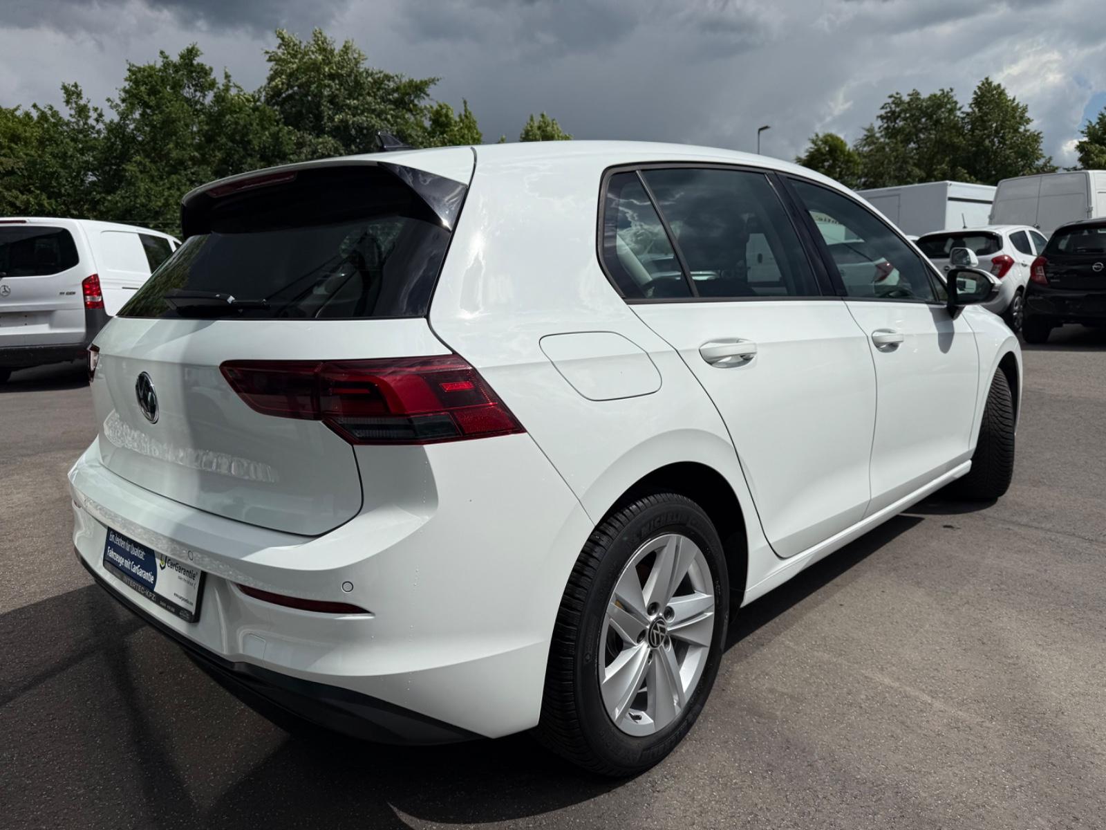 Volkswagen Golf VIII Lim. Life*FAHRSCHULE*PANO*SHZ*PDC*1HD*, миниатюра 23