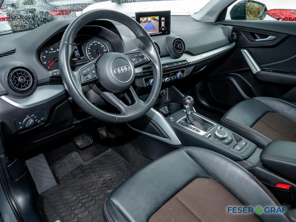 Audi Q2 1.0TFSI S tronic LED/Kamera/AHK/Optik