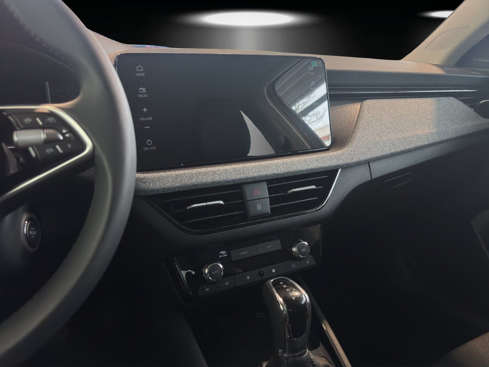 Fahrzeugabbildung SKODA Scala Tour 1,0 TSI 85 kW DSG