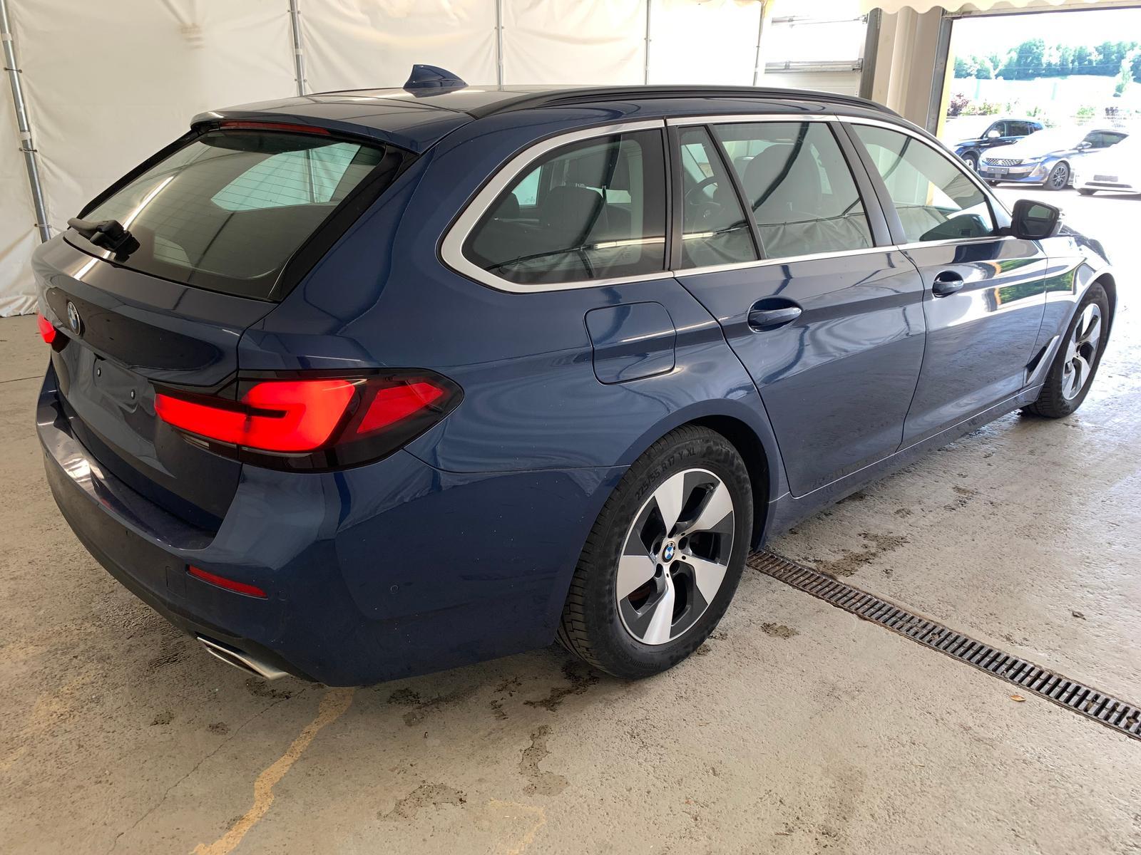 BMW 520 d T LASER/COCKP-PRO/ACC/LEDER/SITZKLIMA/HUD, миниатюра 5