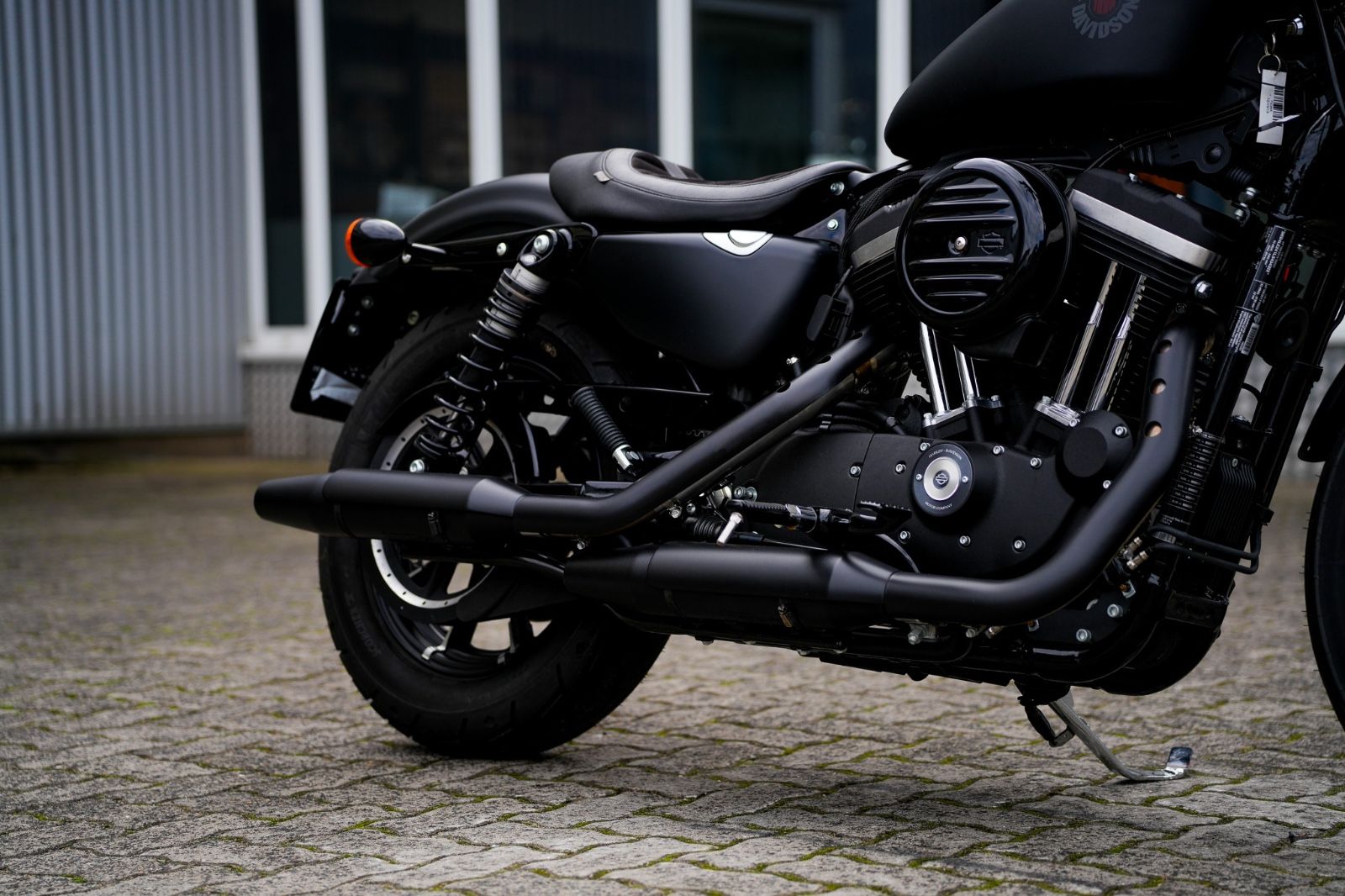 Fahrzeugabbildung Harley-Davidson XL883N - Iron - seltenes Neufahrzeug (Tageszul.)