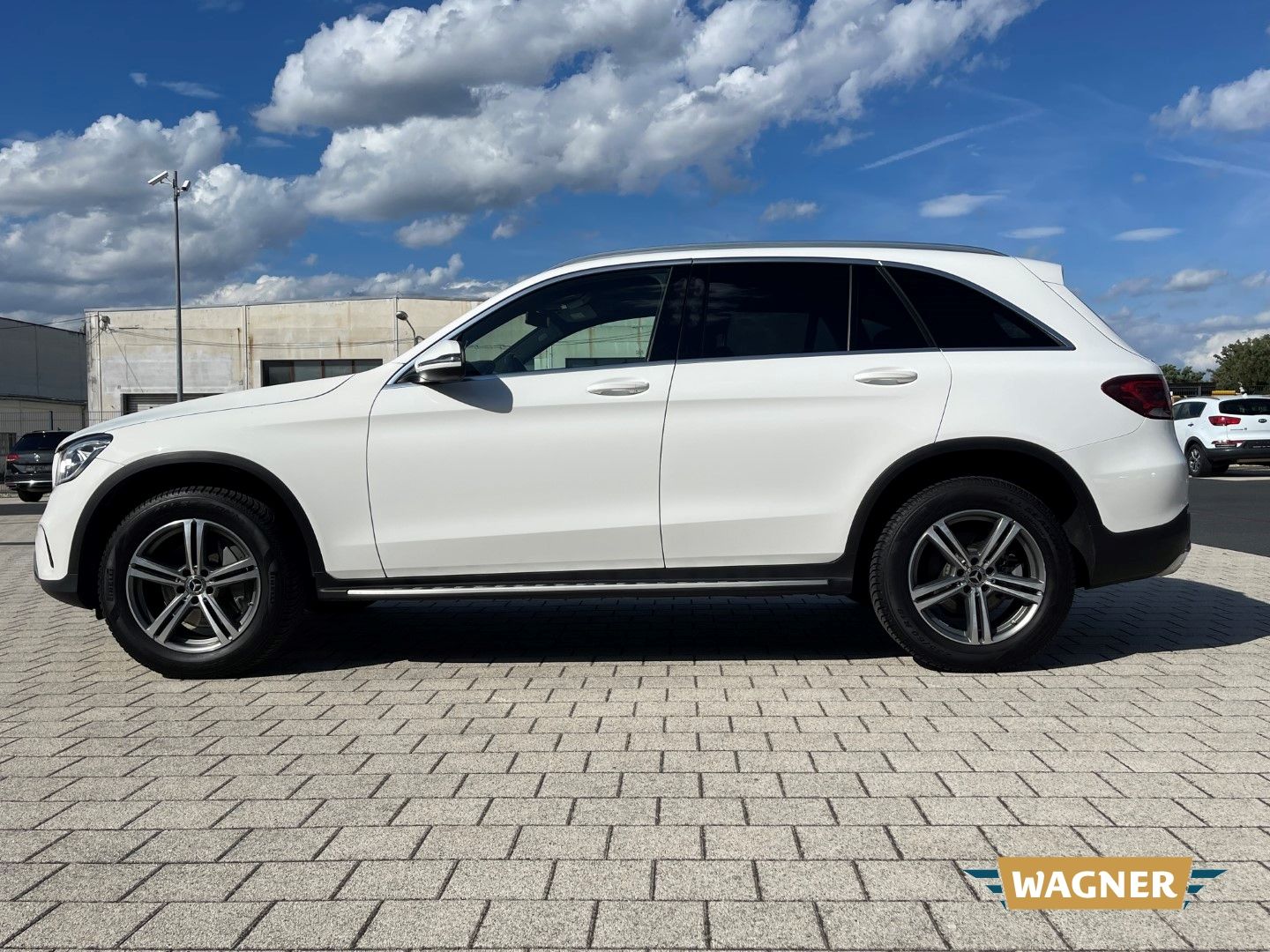 Fahrzeugabbildung Mercedes-Benz GLC 300 Sitzheizung Memory Sitze el.Heckklappe