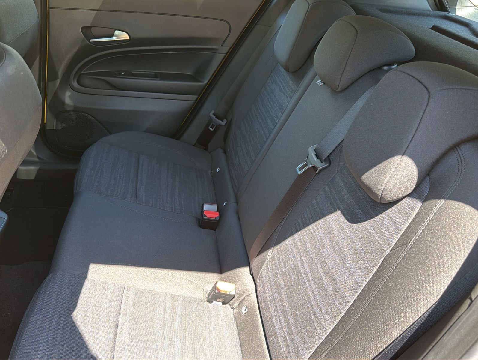 Fahrzeugabbildung Jeep Avenger Longitude Electric Automatik