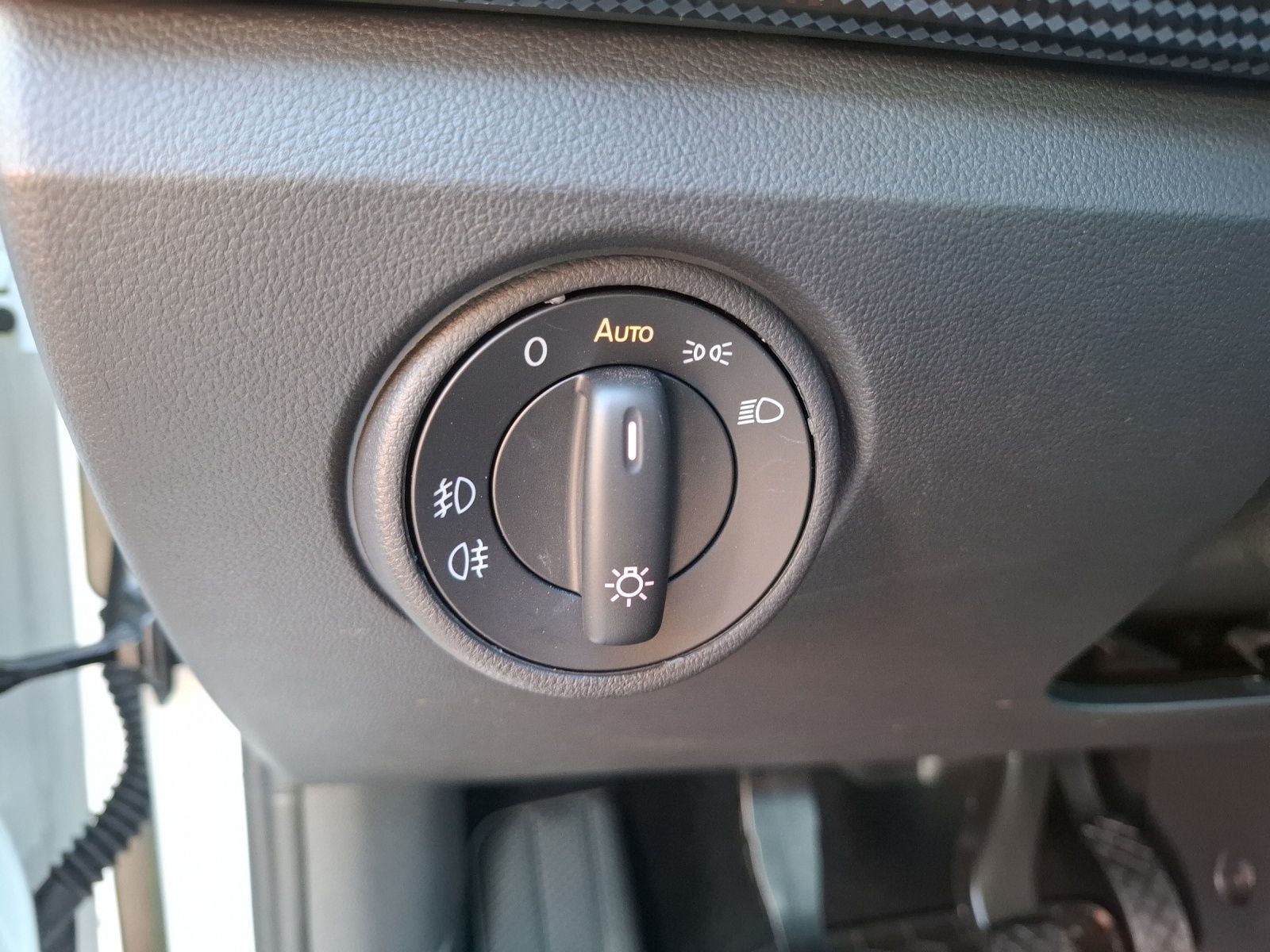 Fahrzeugabbildung Volkswagen up! Klima DAB SH
