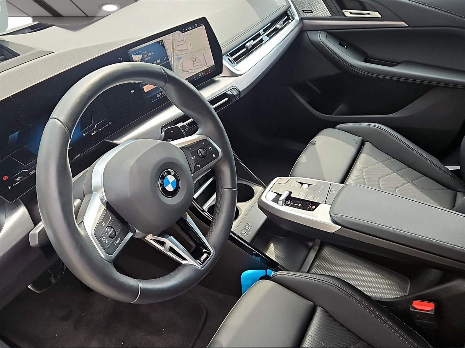 BMW 223 Active Tourer - Bild 4