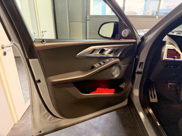 صورة مصغرة 11 لـ 2024 BMW XM