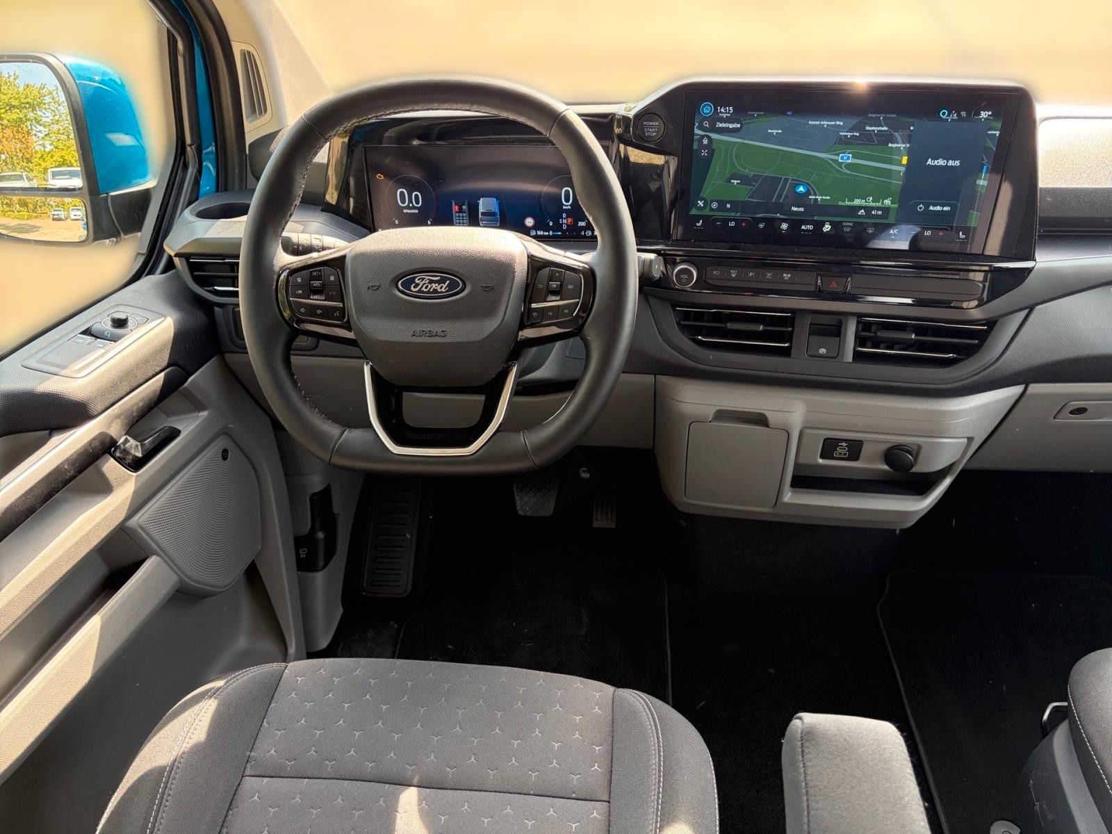 Ford Tourneo Custom - Bild 10