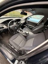 BMW  3 er 320i - BMW aus 2005: 3er