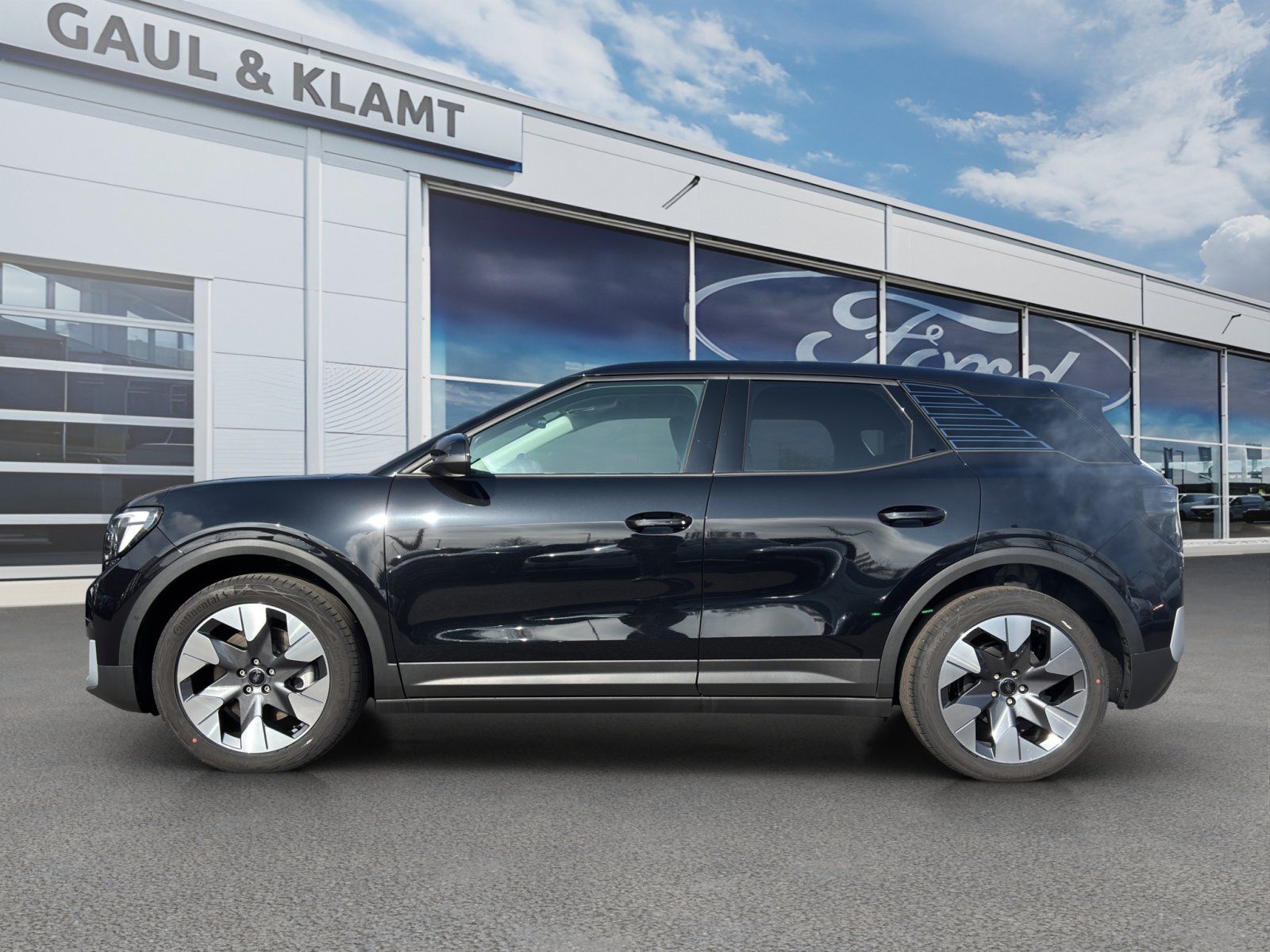 Fahrzeugabbildung Ford Explorer eMotor Premium RWD