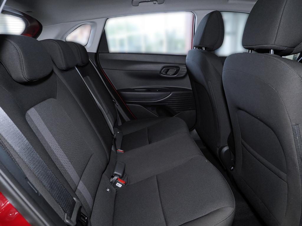 Hyundai i20 FL Trend BOSE Soundsystem, миниатюра 14