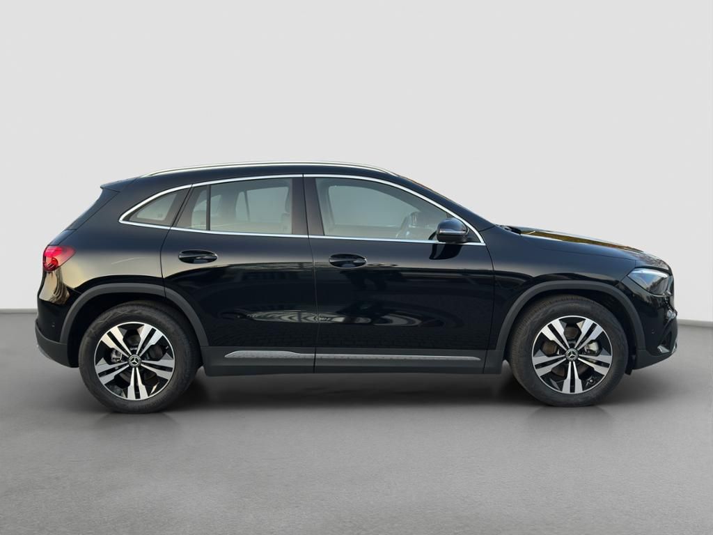 Fahrzeugabbildung Mercedes-Benz GLA 200 d LED*DISTRONIC*SpurH*elHeck*AHK*RFK*PDC