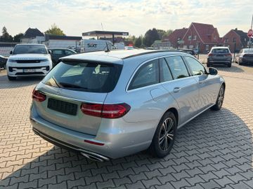 Mercedes E 220 - 5