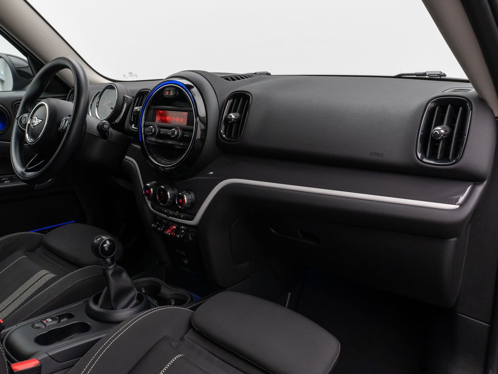 Fahrzeugabbildung MINI Countryman S (Cooper) Parkassist KomfortSport