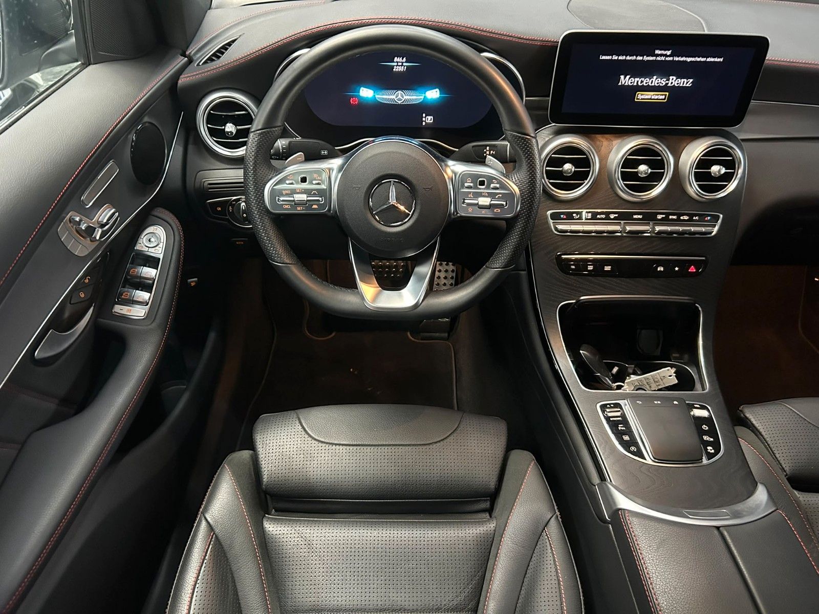 Mercedes-Benz GLC 200 COUPE 4M AMG LINE KAMERA LEDER GLASDACH foto 2